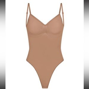 SKIMS Low Back Sculpting BODYSUIT